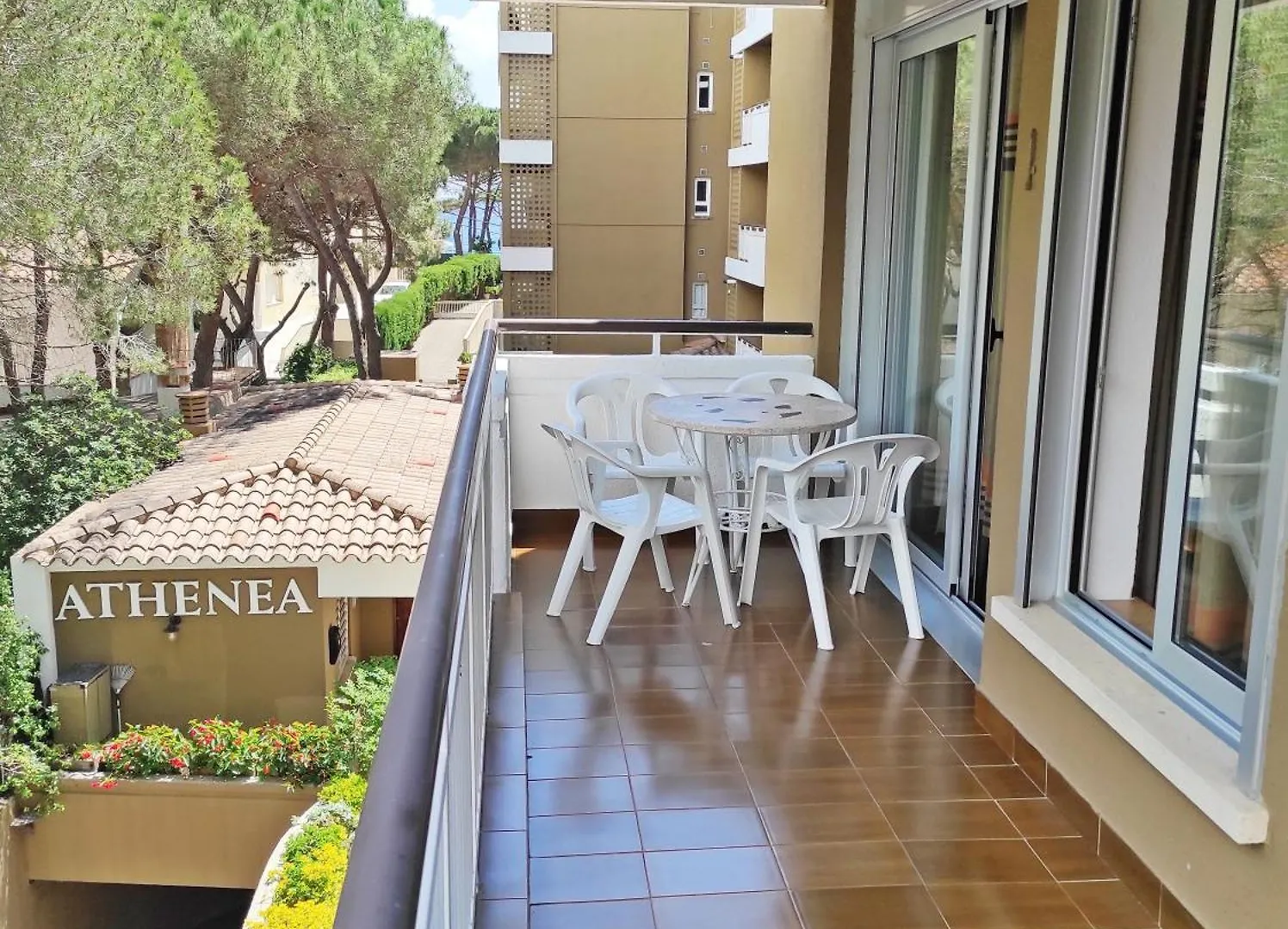 Estupendo Athenea Apartamento En Platja Daro A Un Paso De Mar Platja d'Aro 0*,